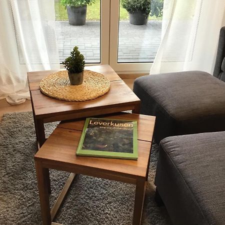 Apartment 1 Mit Terrasse Und Pkw-Stellplatz ليفركوزن المظهر الخارجي الصورة